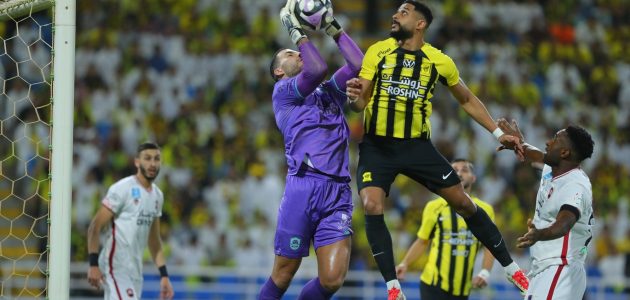 طقطقة.. جماهير الاتحاد تسخر من المنافسين بعد الفوز بالدوري
